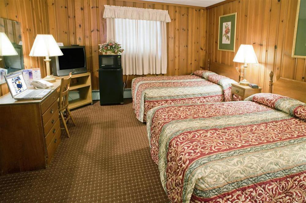 Hancock Motel 3*